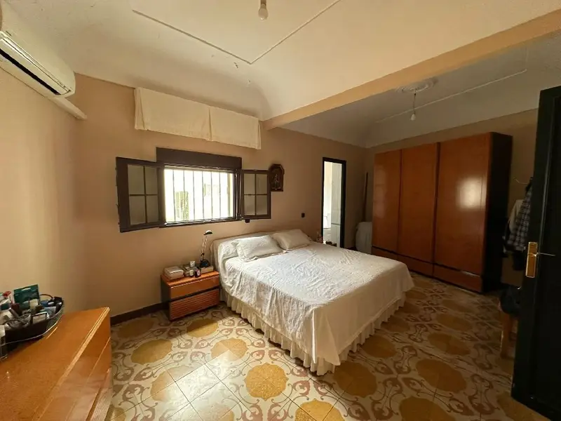 Venta Casa con Patio en Centro Mérida 5 habitaciones 2 baños