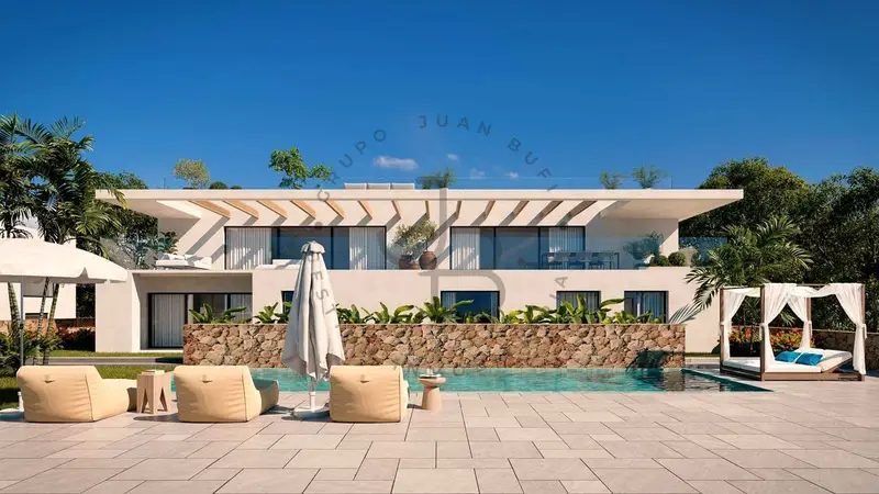 Villas de Lujo en Ibiza con Vistas al Mar