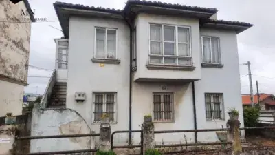 Chalet Independiente para Rehabilitar en Torrelavega