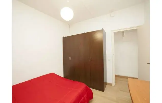 Apartamento 3 Dormitorios Barcelona Colorido y Luminoso