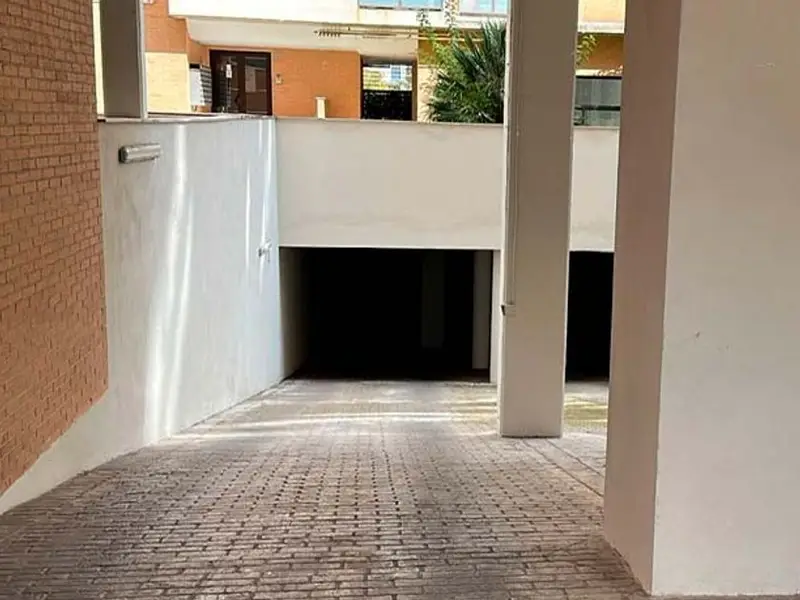 venta Garaje en Casco Historico de Vallecas, Madrid (SRB0000058356)- Globaliza