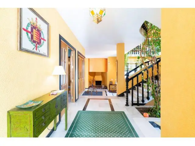 Vivienda en El Serrallo con Jardin y Apartamento Independiente