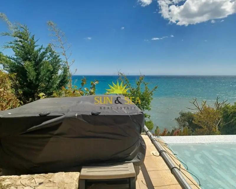 Chalet en alquiler en El Campello, Alicante