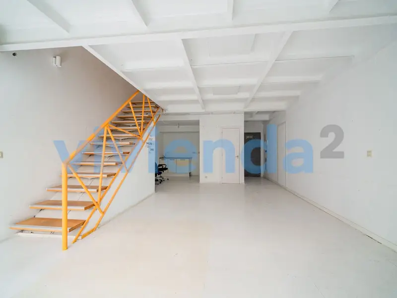 Oficina en Venta Madrid: Moderna y Funcional con Terraza Privada
