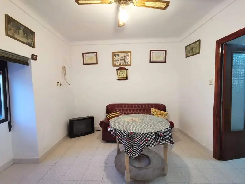 Venta Casa Reformada Luque 193m2 3 Dormitorios