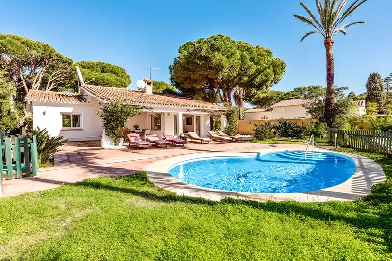 Casa Villa 3 Dormitorios Alquiler Málaga Piscina Privada