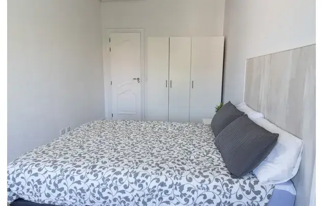 Habitacion en Madrid Paseo de los Pontones Estancia Minima 3 Noches