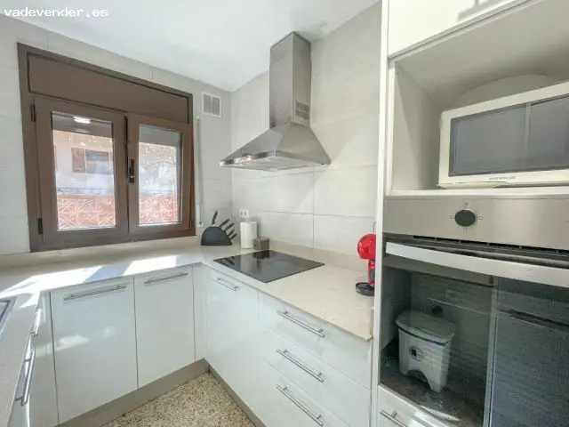 Casa con dos viviendas independientes en Albany	
