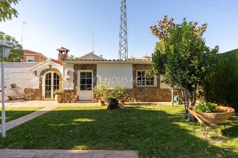 Chalet en Ontígola cerca de Aranjuez