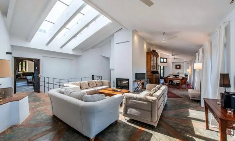 Casa de Campo Andaluza con Apartamentos Turísticos en Sevilla