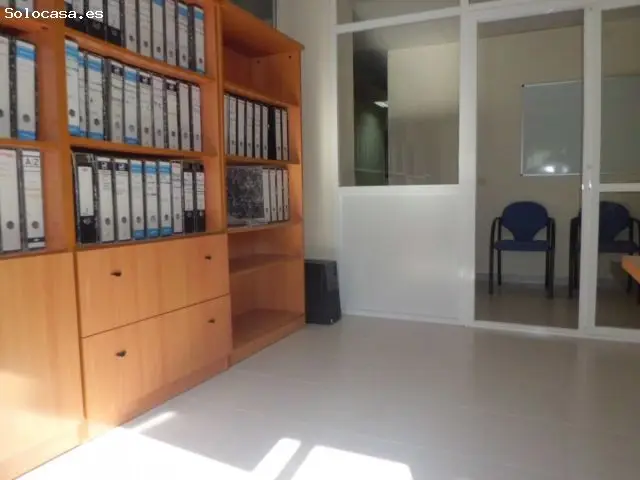 Oficina en Venta El Ejido Loma de la Mezquita 70m2