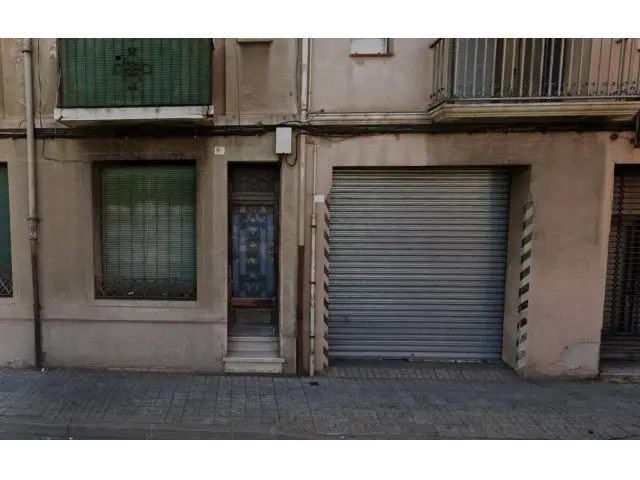 Inversion Olot Girona Piso Ocupado Sin Comision