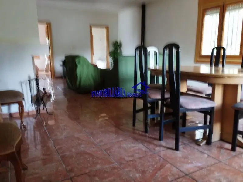 Chalet 4 Dormitorios Brillante Cordoba