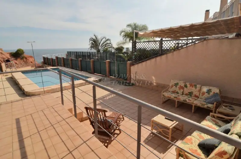 Adosado en Aguamarina Orihuela Costa con Piscina Privada y Vistas al Mar