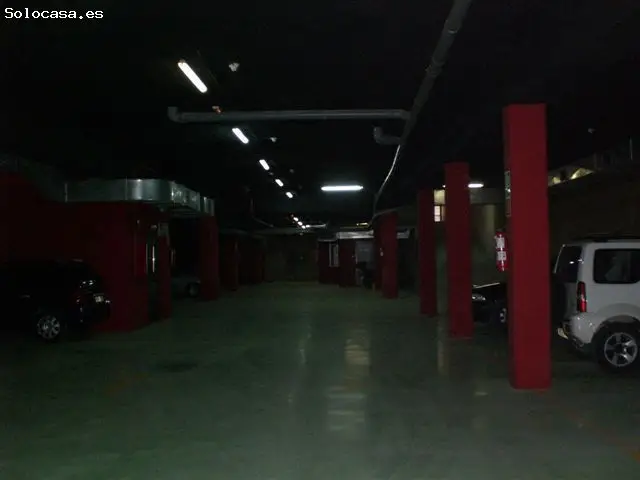 Parking en Alquiler Barcelona Reina Amàlia 9m2