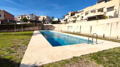 Piso en Venta Torre de Benagalbón 93m² 3 Dorm 2 Baños Terrazas Garaje Piscina