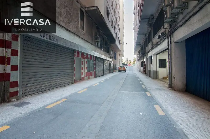 Venta Local Comercial Camino Ronda Granada 198m2 Ref 34316