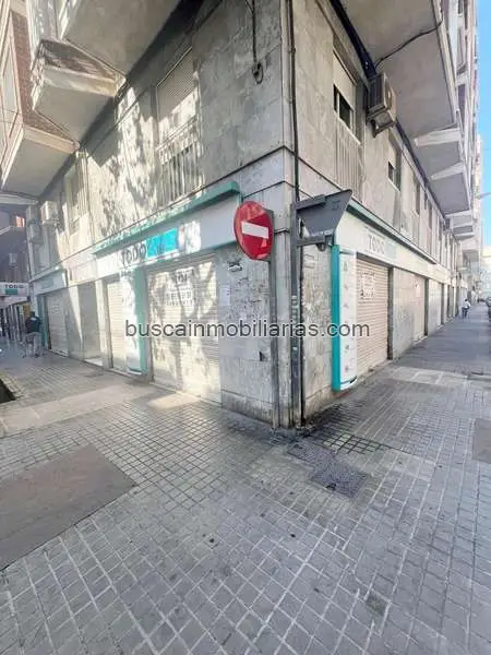 Local Comercial en Venta en Elche Elx 366m²