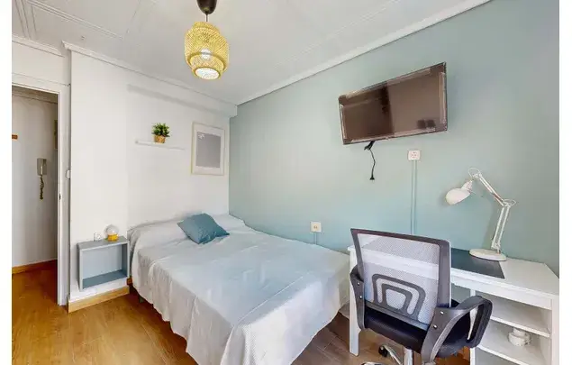 Habitaci
ón 110m
² Elche Alquiler Larga Temporada