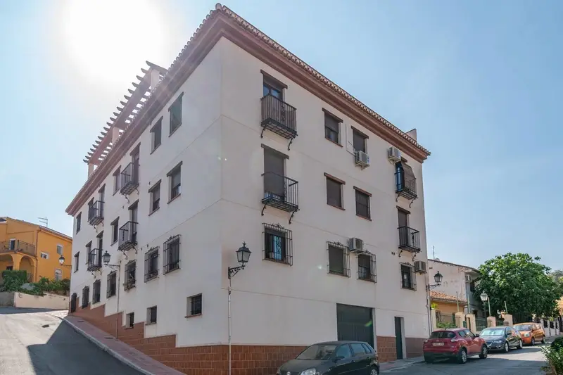 Piso en venta en La Zubia, Granada
