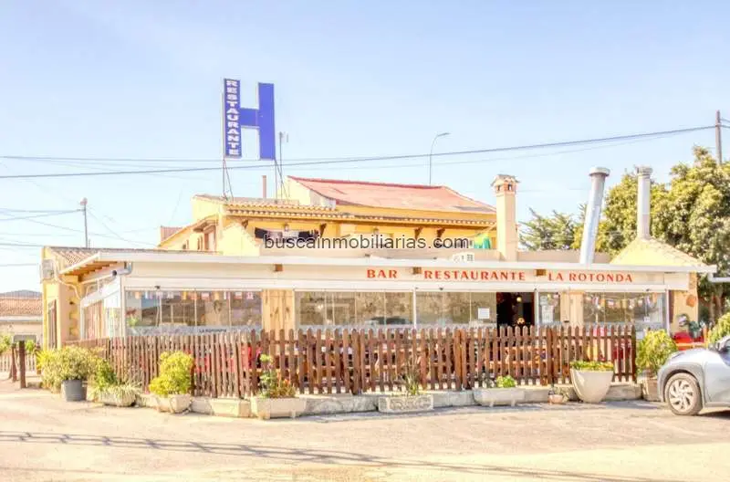 Venta Hostal Restaurante Casa Rural Orihuela 3400m²