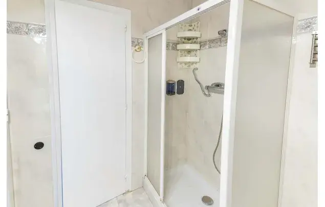 Habitaci
ón 110m
² Barcelona Alquiler 4-18 Meses