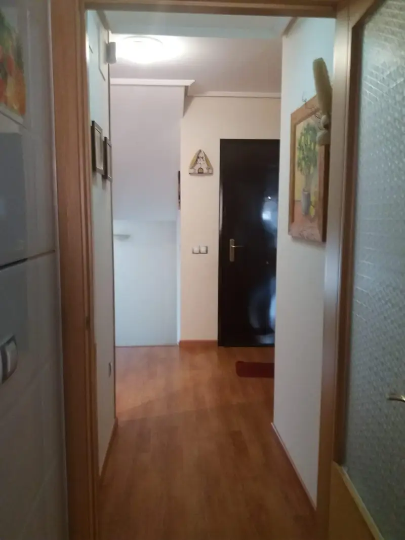 Casa Adosada en Cáceres para Familias - 3 Habitaciones - 220m²