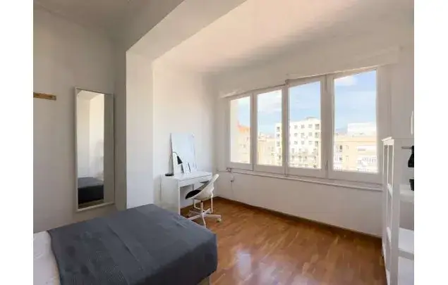 Alquiler Habitacion 82m2 Barcelona Piso Amueblado
