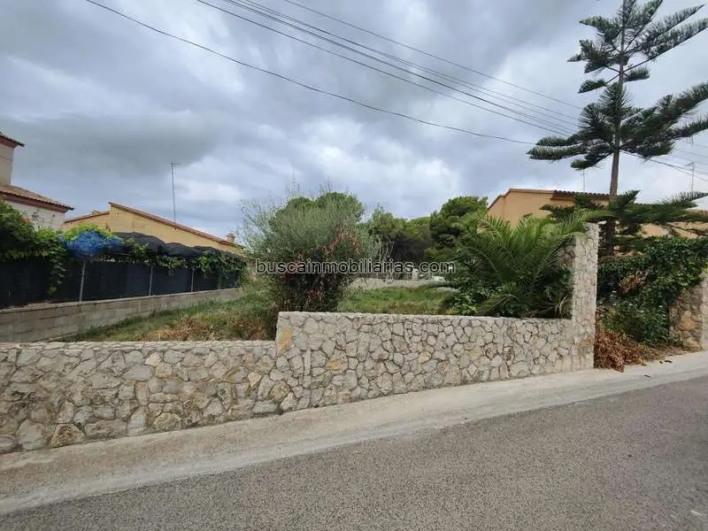 Parcela Urbana en Venta en Cunit 401m2