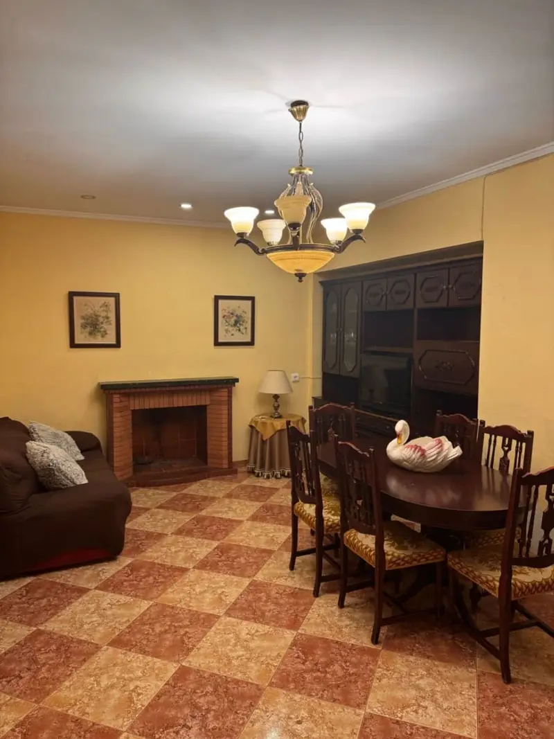 Casa en Venta Benimeli con Huerto y Terraza