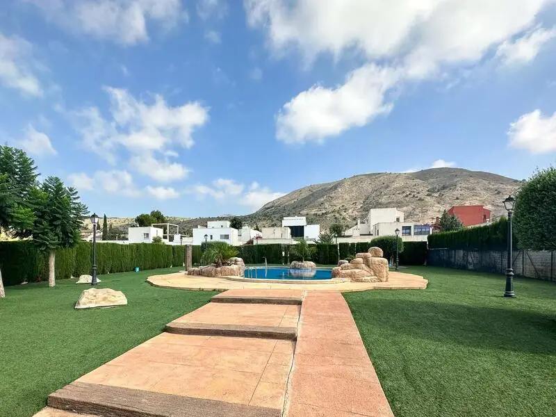 Villa en Venta Fortuna Murcia 2 Dormitorios Piscina Comunitaria