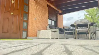 Chalet en alquiler en Calle de los Nogales