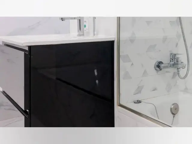 Piso entero de 4 habitaciones en valència.