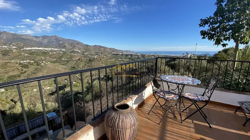 Casa en Alquiler Frigiliana Malaga Cerca de Torrox