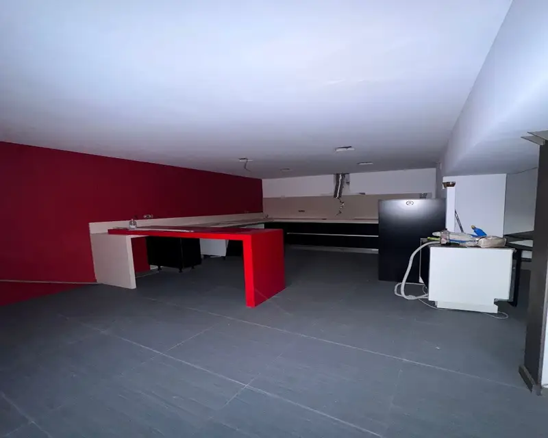 Casa Unifamiliar 445m2 5 Dormitorios 3 Baños Madremanya