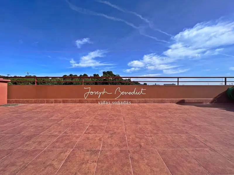 Atico en Castelldefels 109m2 60m2 terraza 3 dormitorios