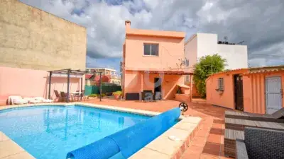 Chalet en Venta Safor 350m Playa 5 Dormitorios Piscina Ideal Multigeneracional