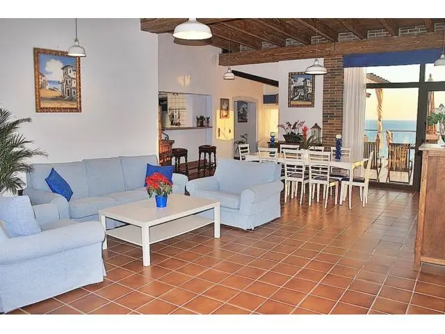 Villa Exclusiva en Cala Canyelles 7200m2