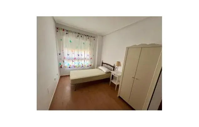 Alquiler Apartamento 3 Dormitorios 95m2 Cartagena