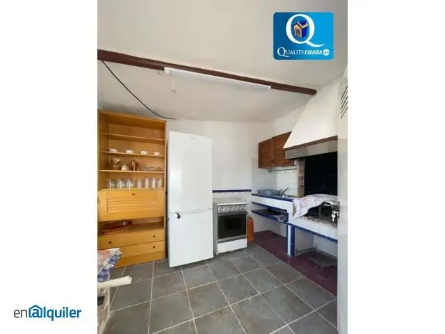 Chalet en San Vicente del Raspeig con Piscina y Jardin Privado
