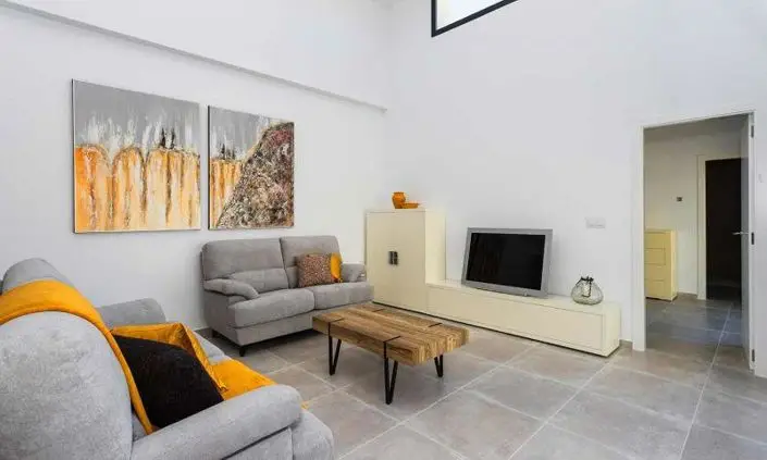 Villa en Daya Nueva 3 Dormitorios Piscina Privada Costa Blanca