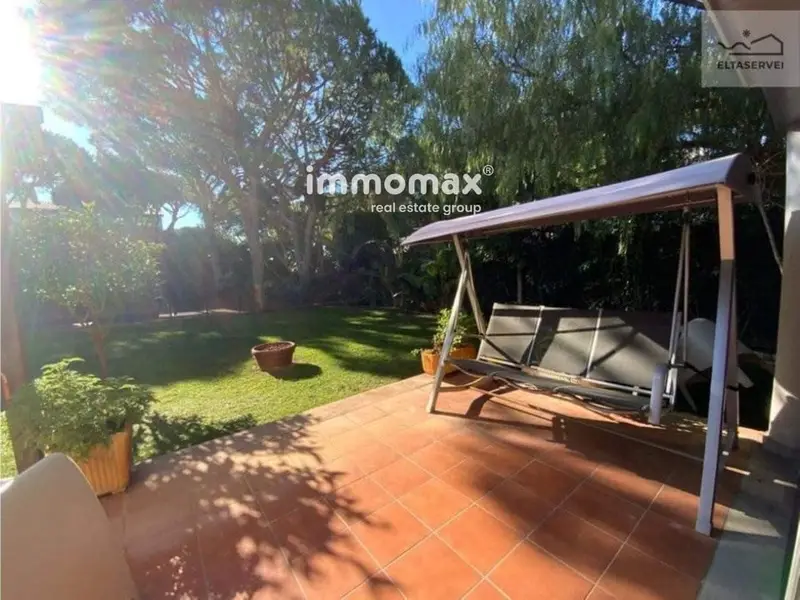Chalet de Lujo en Gavà Mar Cerca de la Playa