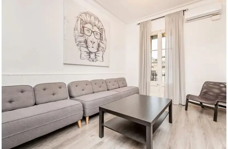 Apartamento en Alquiler Carrer de Rocafort Barcelona