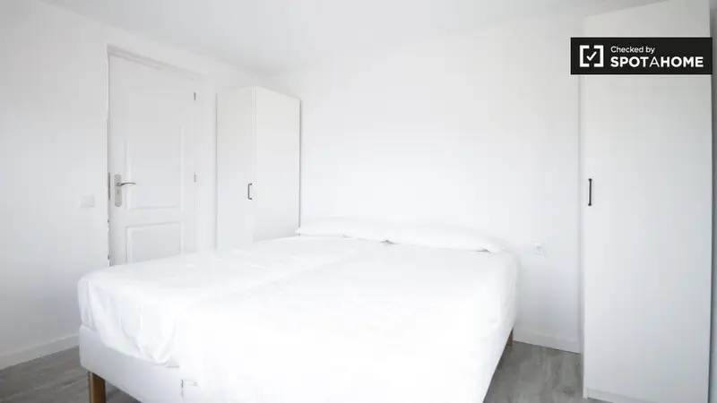 Apartamento 9 Dormitorios 5 Baños Barcelona