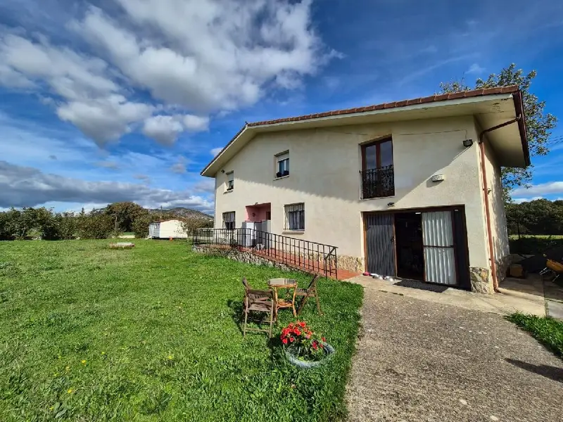 Venta Chalet en Merindad de Montija, Loma de Montija - Ref: QP198CV