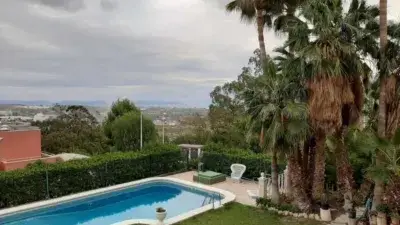Chalet en Venta Huércal de Almería 3 Plantas Piscina Jardín