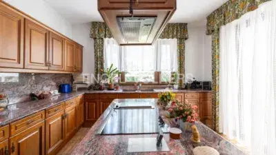Villa de Lujo en Alquiler Monte Alina Pozuelo 7 Habitaciones Piscina