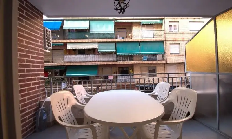 Apartamento 3 Dormitorios Torrevieja Cerca Playa