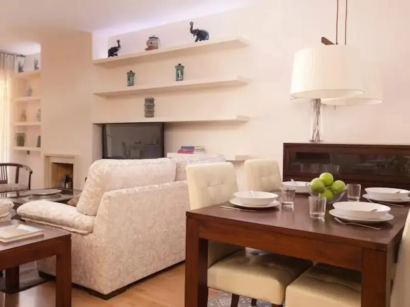 Apartamento 3 dormitorios 1 ba
C3B1o en Barcelona
