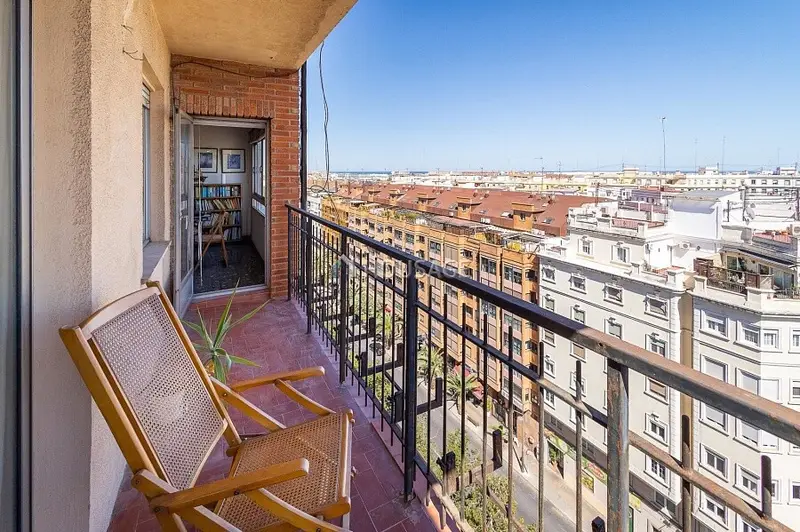Piso en Valencia 144m2 4 habitaciones 2 baños 2 terrazas